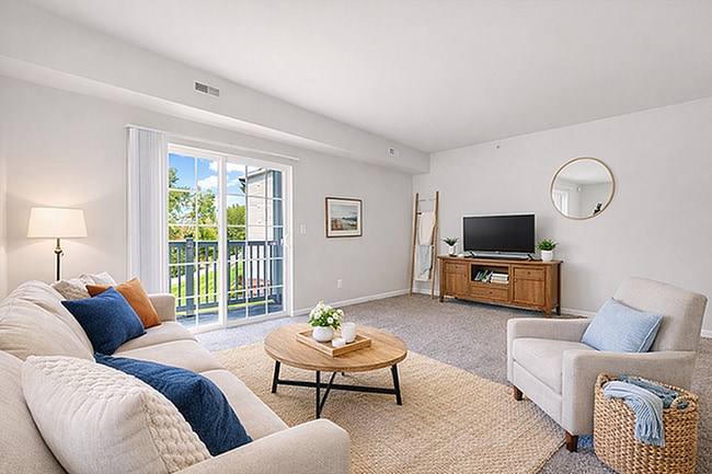 Amplia sala de estar en The Haven at Grand Landing - The Haven at Grand Landing