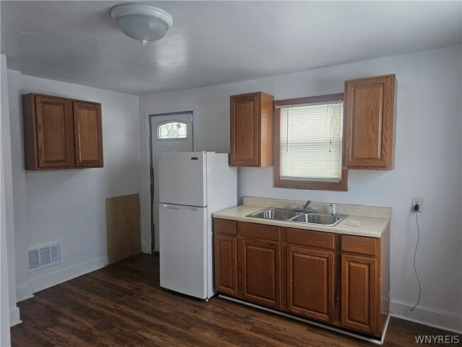 Photo - 2003 Virginia Ave