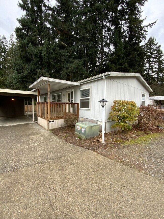 2bdr w/ office & 2 bath Midland Moblie home - 2bdr w/ office & 2 bath Midland Moblie home