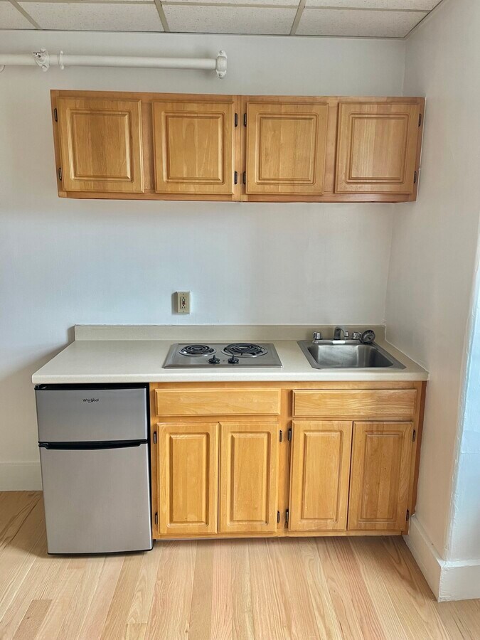 Photo - 405 Beacon St Unit 14