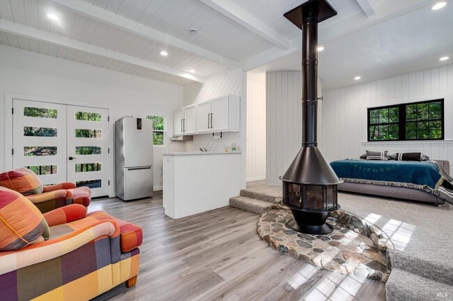 Photo - 850 Conn Valley Rd