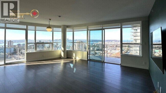 Photo - 112 13th St E Unit 1006