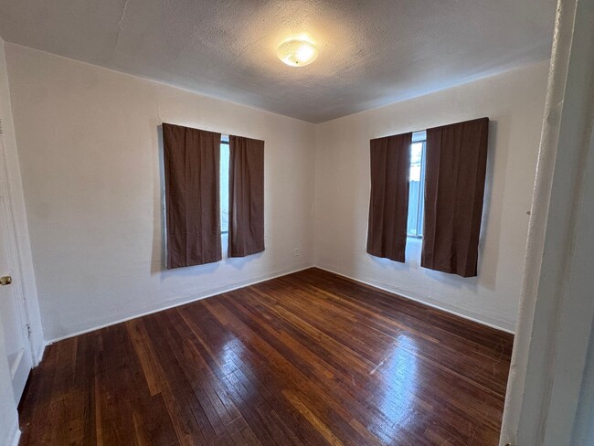 Photo - 1205 Jackson St SE