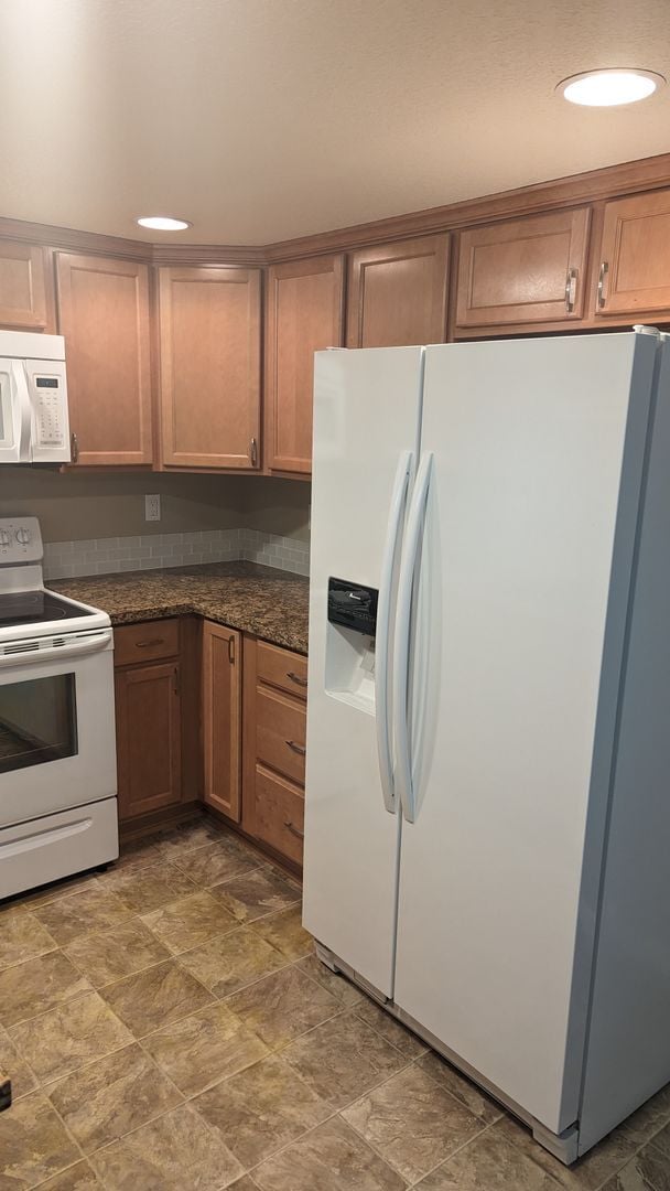 Photo - OR112 Unit B