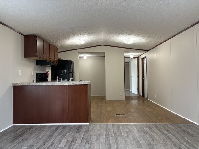 Photo - 603 Aster Bend