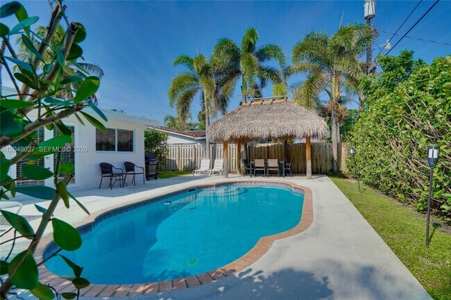 Photo - 1660 NE 26th Ave