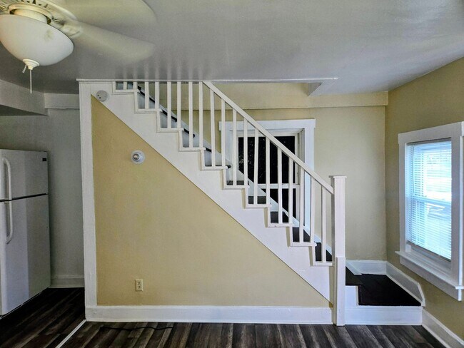 Photo - 6107 Old Bethlehem Pike