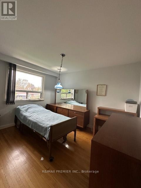 Photo - 55 Overbrook Pl