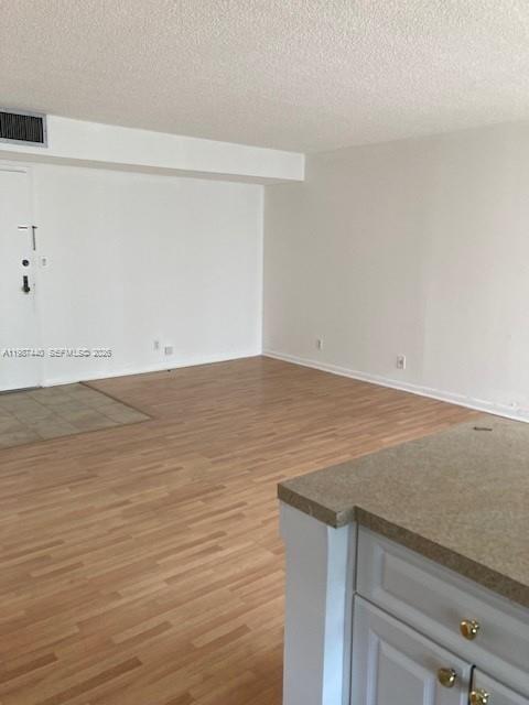 Photo - 17021 N Bay Rd Unit 624