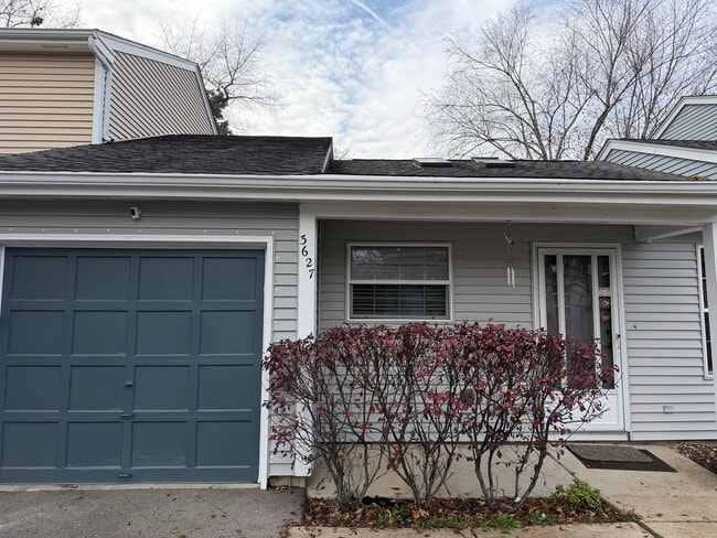 Building Photo - 3627 Linden Dr