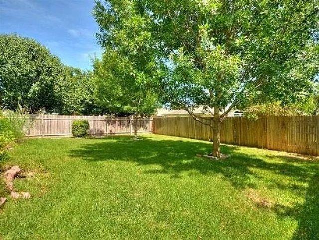 Photo - 1509 Jackie Robinson Pl