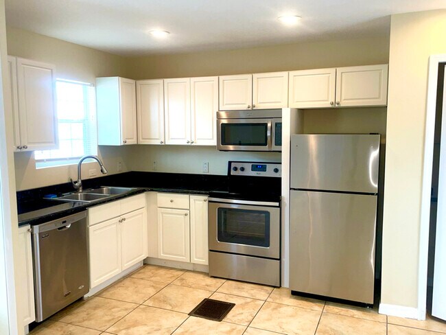 Photo - 316 N Grandview Ave Unit #A (Downstairs)