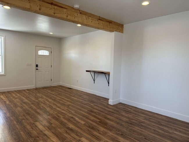 Photo - 642 N 3rd Ave Unit 1