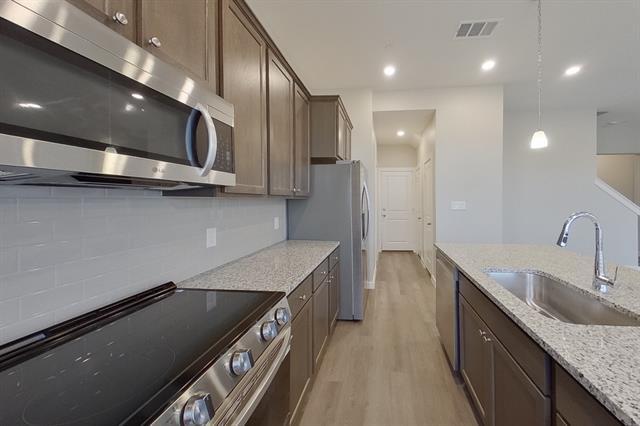 Photo - 5432 Sandstone Dr