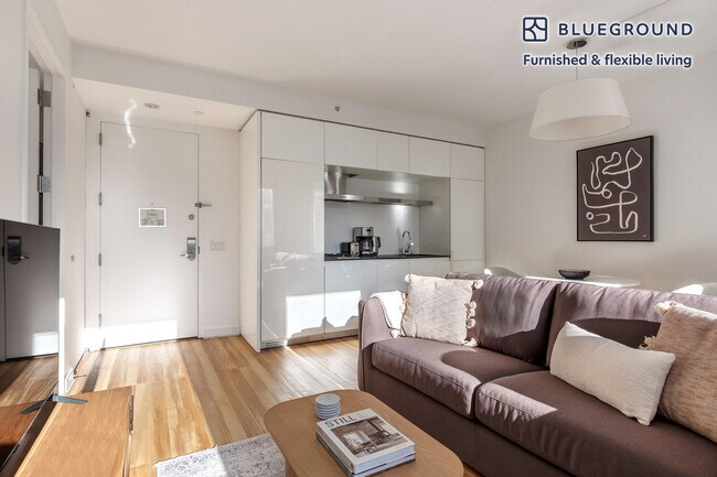 Photo - 70 W 45th St Unidad FL28-ID1394