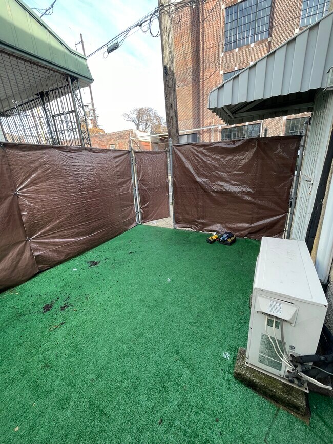 Photo - 4670 James St Unidad Apt C  Rear