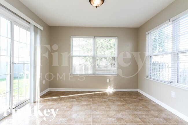 Photo - 11438 Lucky Dan Dr