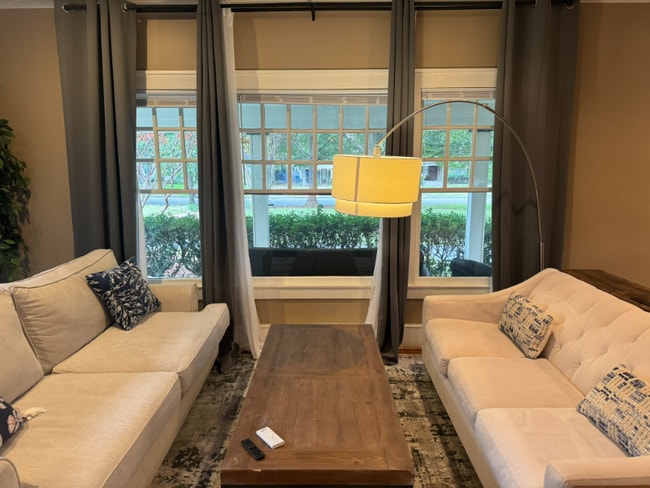 Photo - 5825 Belmont Ave Unit 0