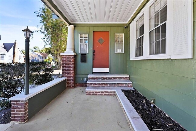 Photo - 303 E Paris St