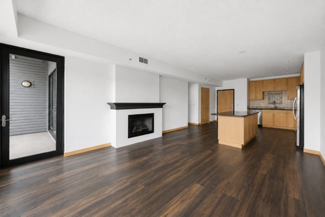 Photo - 284 Spring St