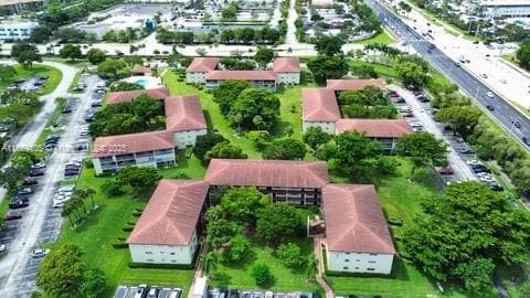Photo - 150 SW 134th Way Unit 203R