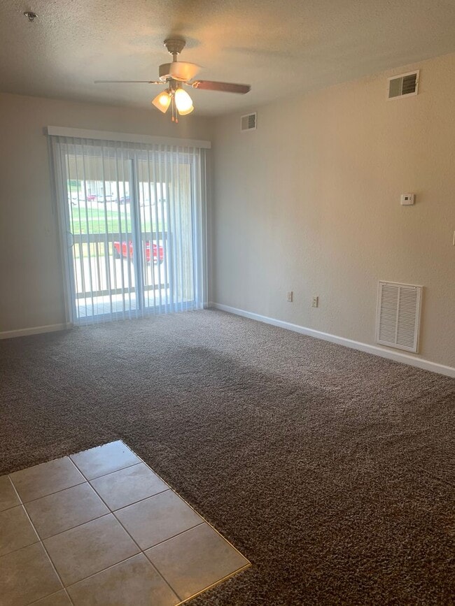 Photo - Beautiful 2 bedroom with a balcony! Unit R209