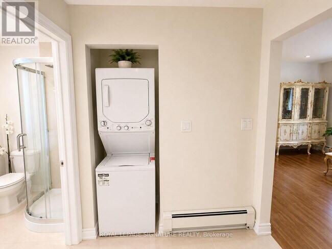 Photo - 20 Gallacher Ave