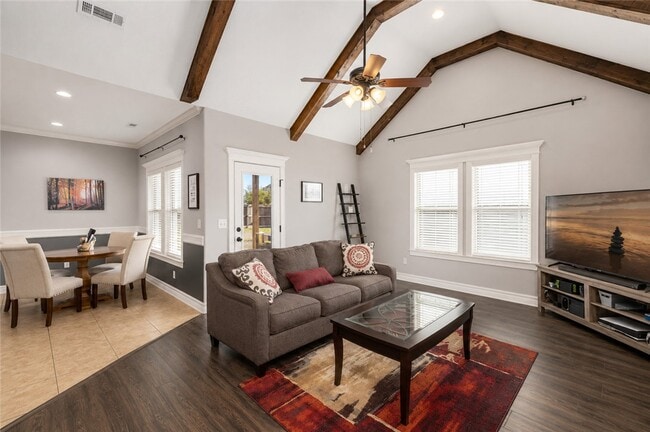 Photo - 2803 SW Hazelnut Ave