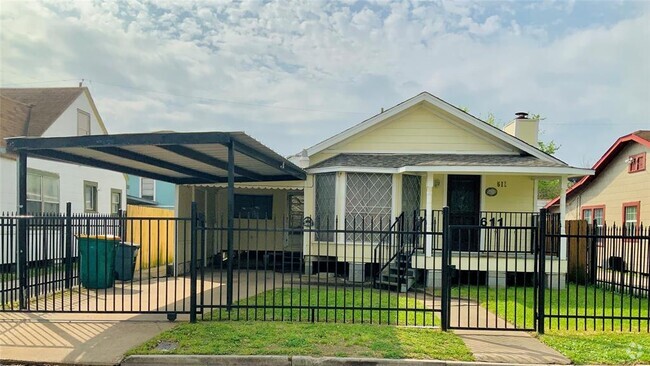 Building Photo - 611 Bolster St Rental