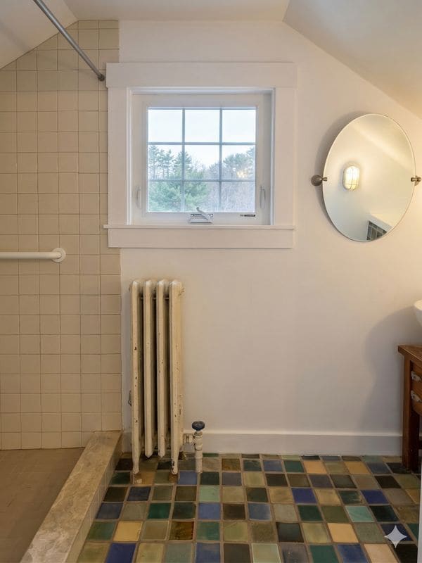 Photo - 7 Granite St