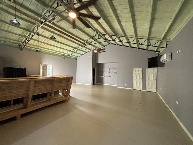 Photo - Studio Apartment FOR RENT in Dothan, AL! Unidad B