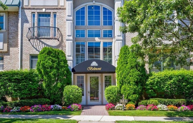 Photo - 323 Roosevelt Way Unit 2301