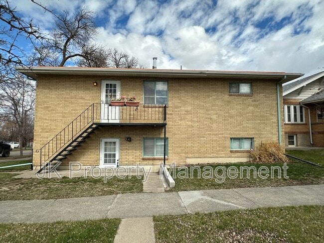 Photo - 23 11th St S Unit #01