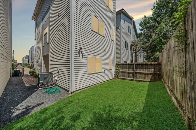 Photo - 314 Eado Park Cir