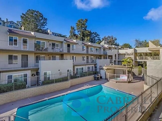 Building Photo - 13754 Mango Dr