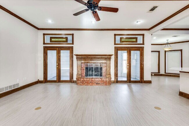 Photo - 3983 Peregrine Point