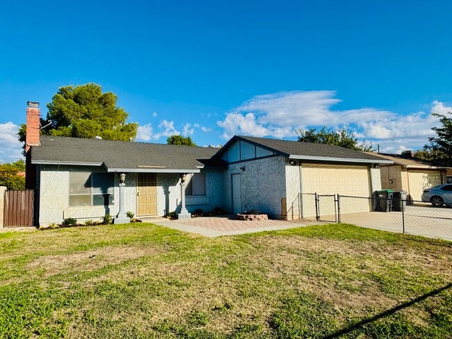 Building Photo - 43214 Archwood Way