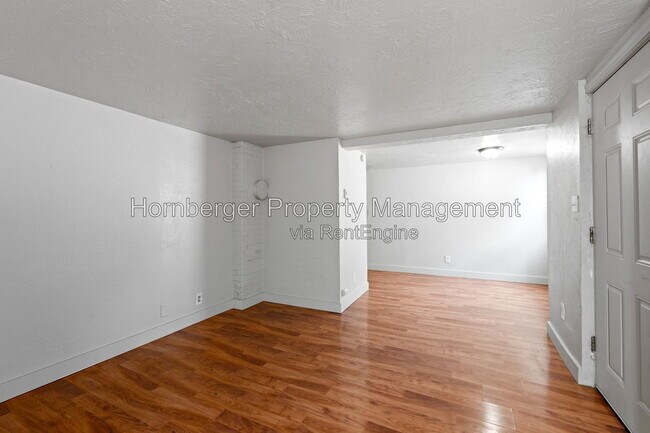 Photo - 1108 W 12th Ave Unit 3