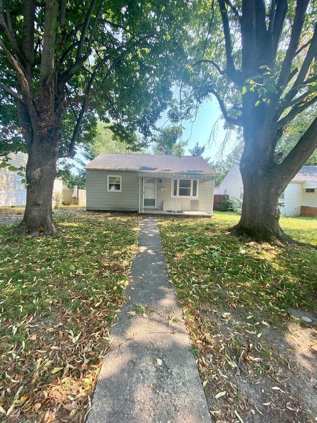 Photo - Charming 2 Bedroom House