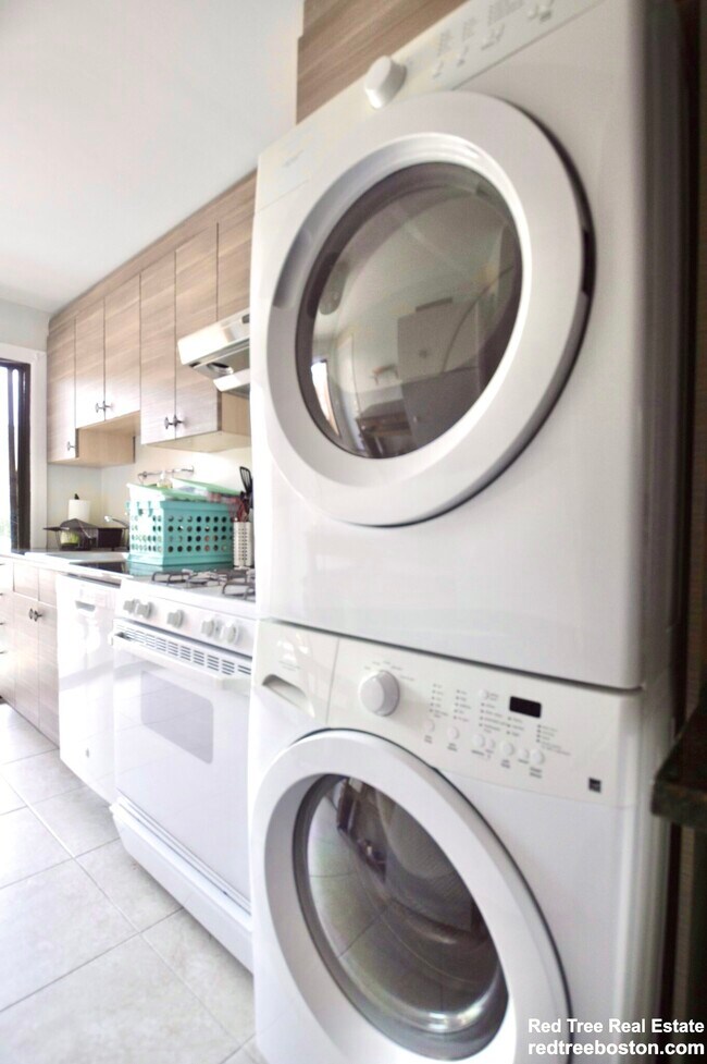 Photo - 1722 Commonwealth Ave Unit 4