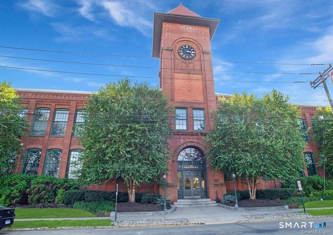 Building Photo - 25 Grand St Unit Apt 106