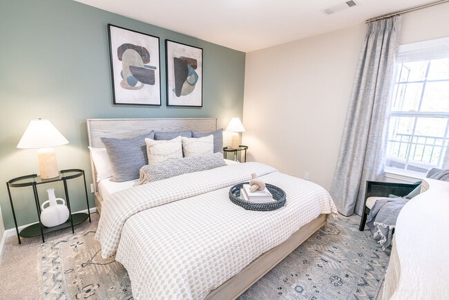 The Ledges Apartment Homes