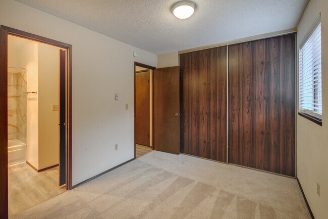 Parkview Apartments