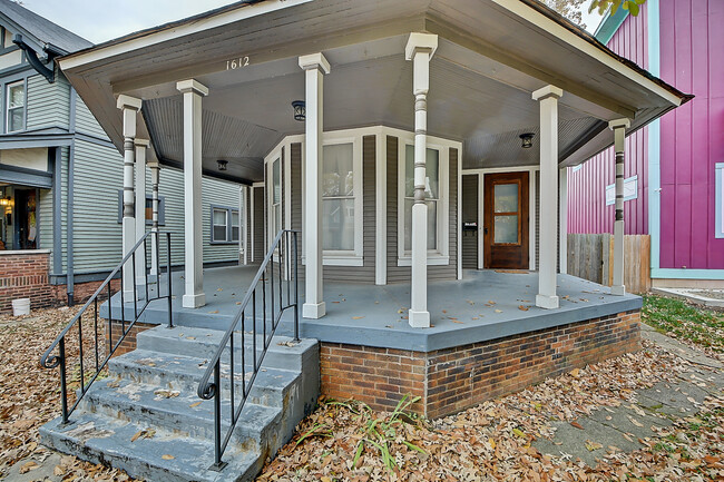 Photo - 1612 Pleasant St