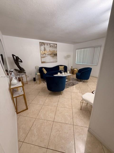 Photo - 661 NE 61st St Unit 3