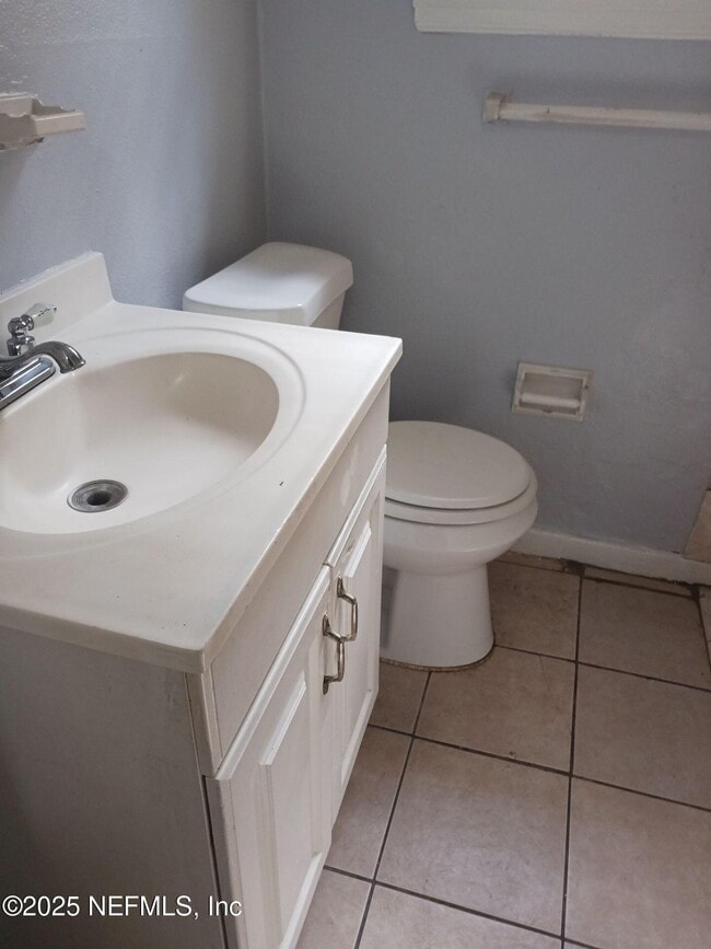 Photo - 2124 Danese St
