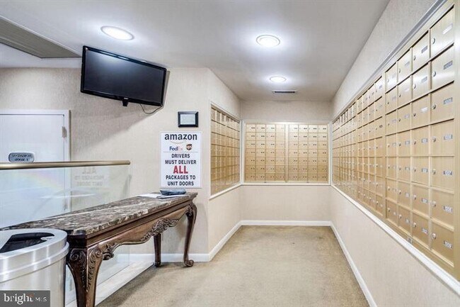 Photo - 8360 Greensboro Dr Unit 811