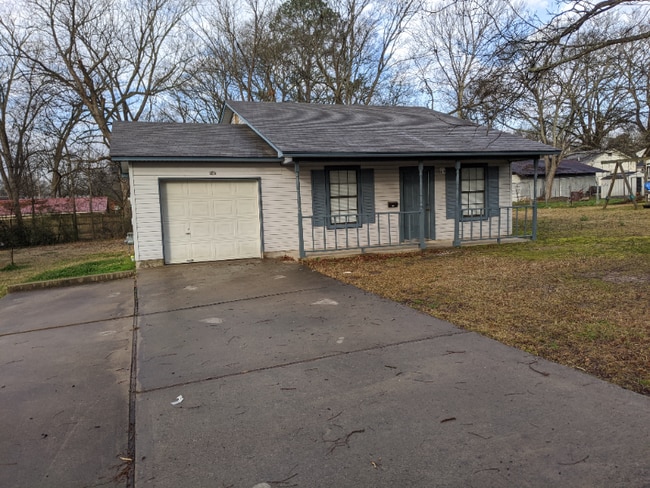 Building Photo - 507 5th St Rental