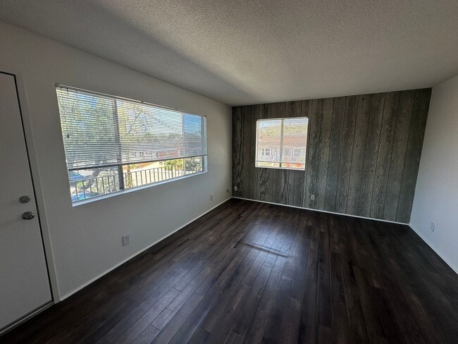 Photo - 1295 Bond St Unit 1295 Bond St. #C
