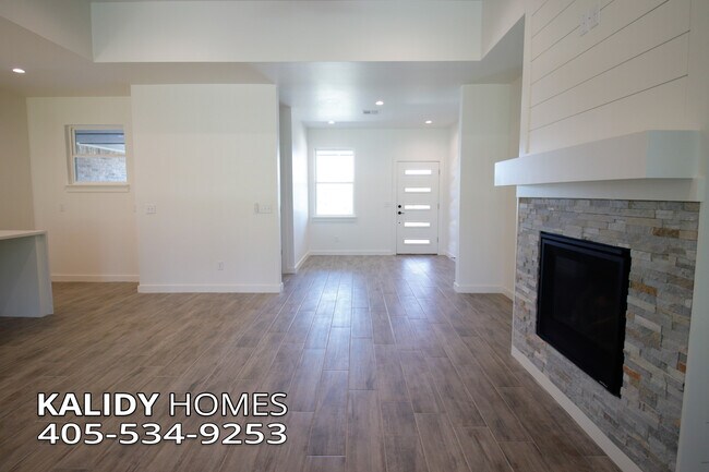 Photo - 2141 Kalidy Dr